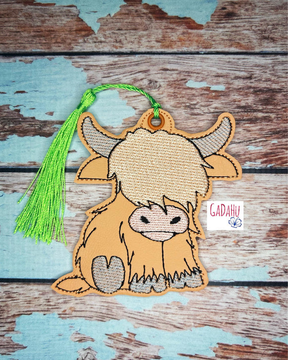 Cow bookmark charm ITH Embroidery design 4x4 (Copy)