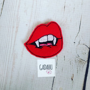 Vampire Lips feltie ITH Embroidery design file