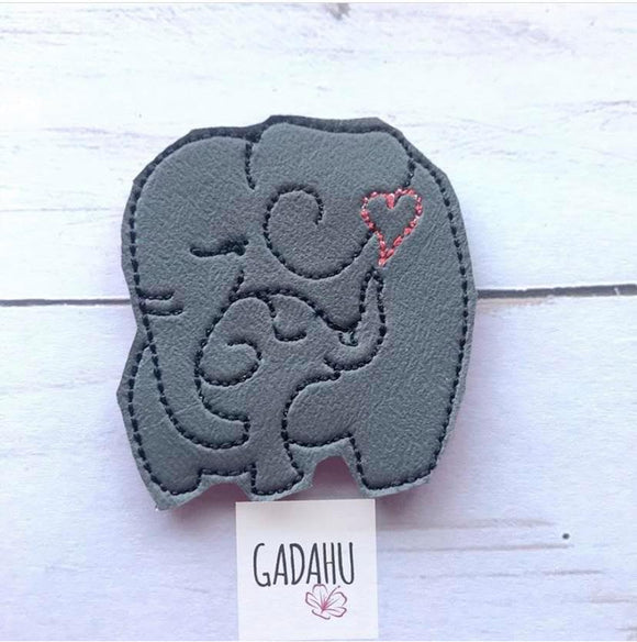 Elephant mom and baby feltie ITH Embroidery design file