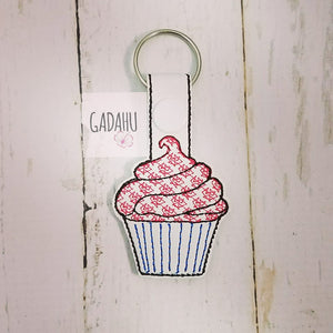 Cupcake Snap tab Key Fob ITH Embroidery Design file