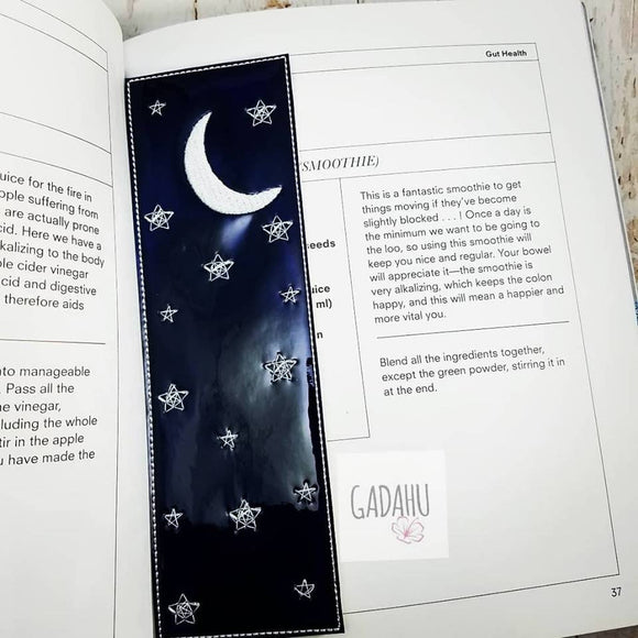 Moon Stars bookmark ITH Embroidery design 5x7