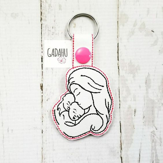 Mom and babies Snap tab Key Fob ITH Embroidery Design file